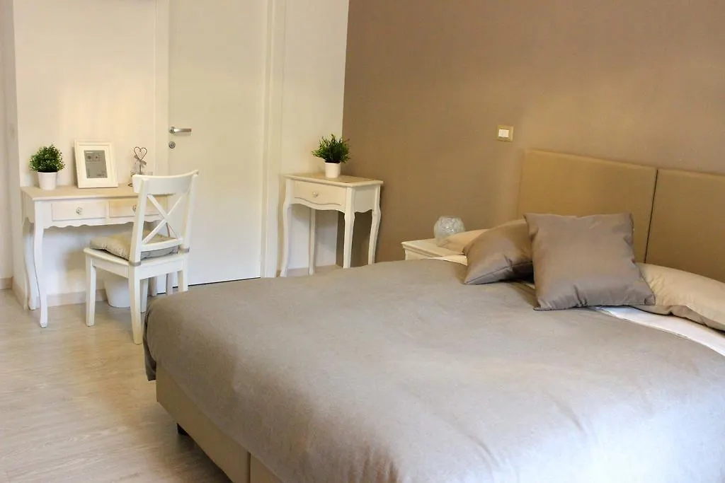 Hotel Dimora Dei Re Rzym Pensjonat